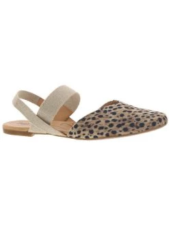 Born Coco Womens Animal Print Flat Ankle Strap